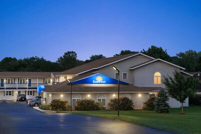 Days Inn by Wyndham Middletown/Newport Area