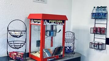 Snack-bar