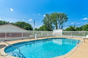 Piscina stagionale all'aperto