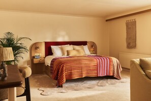 Superior Room | 1 bedroom, down comforters, desk, blackout drapes