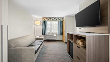 Blackout drapes, iron/ironing board, free WiFi, bed sheets