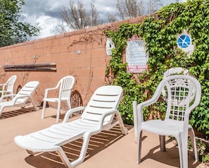 Piscina stagionale all'aperto