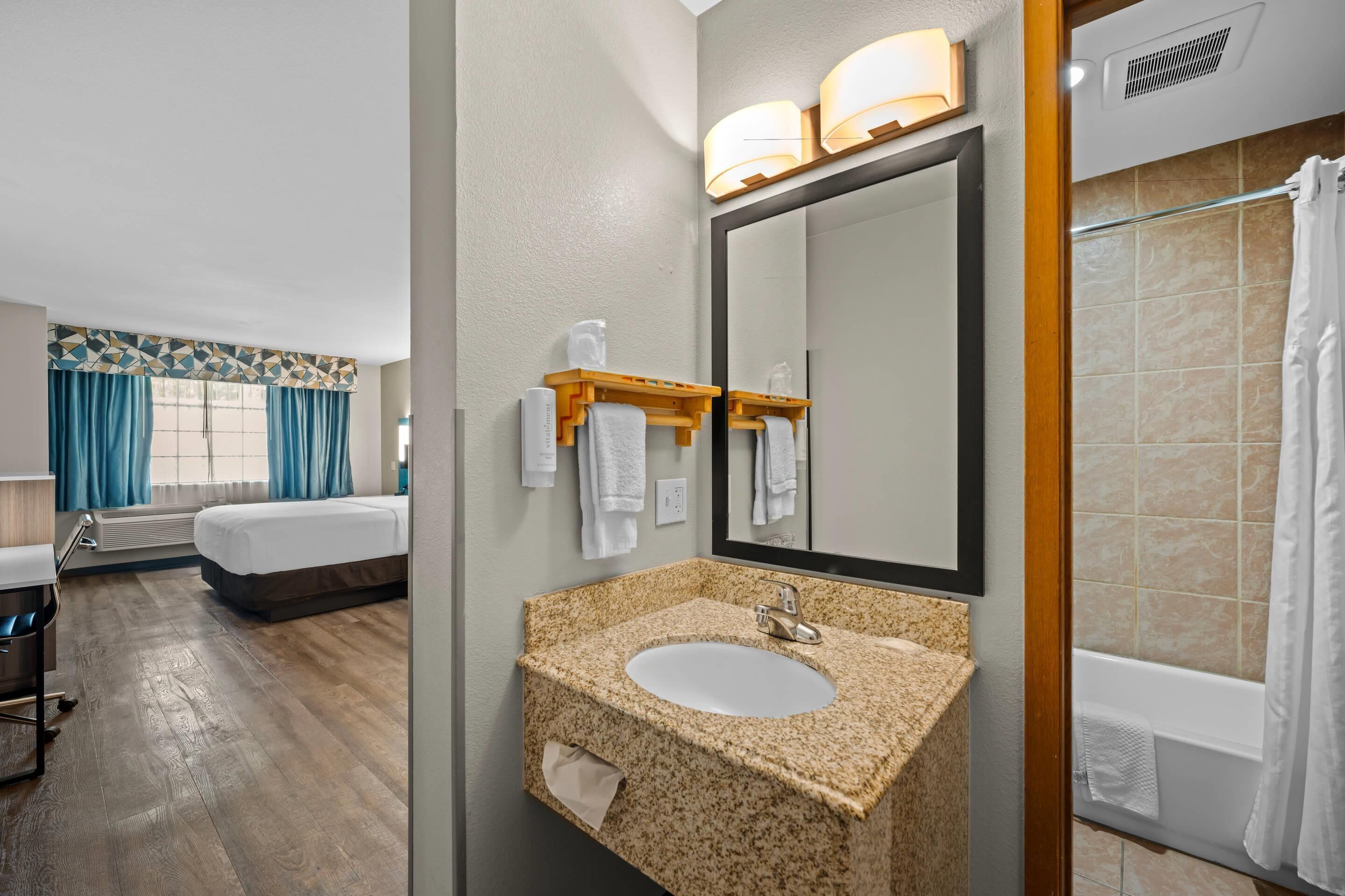 Suite, 1 King Bed, Accessible, Non Smoking | Blackout drapes, iron/ironing board, free WiFi, bed sheets