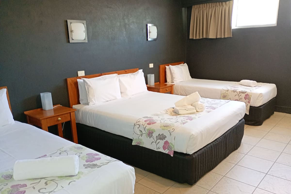 Pet Friendly - Medium Family Room | Minibar, desk, soundproofing, iron/ironing board
