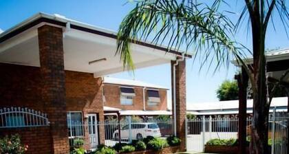 The Charles Sturt Motor Inn