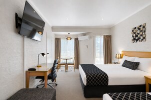 Superior Room, Non Smoking (1 Queen Bed & 1 Single Bed) | Pillowtop beds, desk, laptop workspace, soundproofing