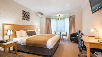 Sistema de insonorización, tabla de planchar con plancha y wifi gratis