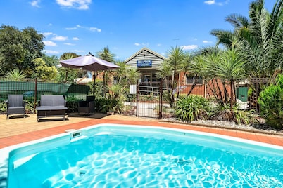 Comfort Inn Coach & Bushmans