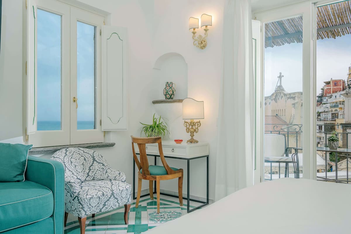 Rom – comfort | Italienske Frette-laken, sengetøy av topp kvalitet og minibar