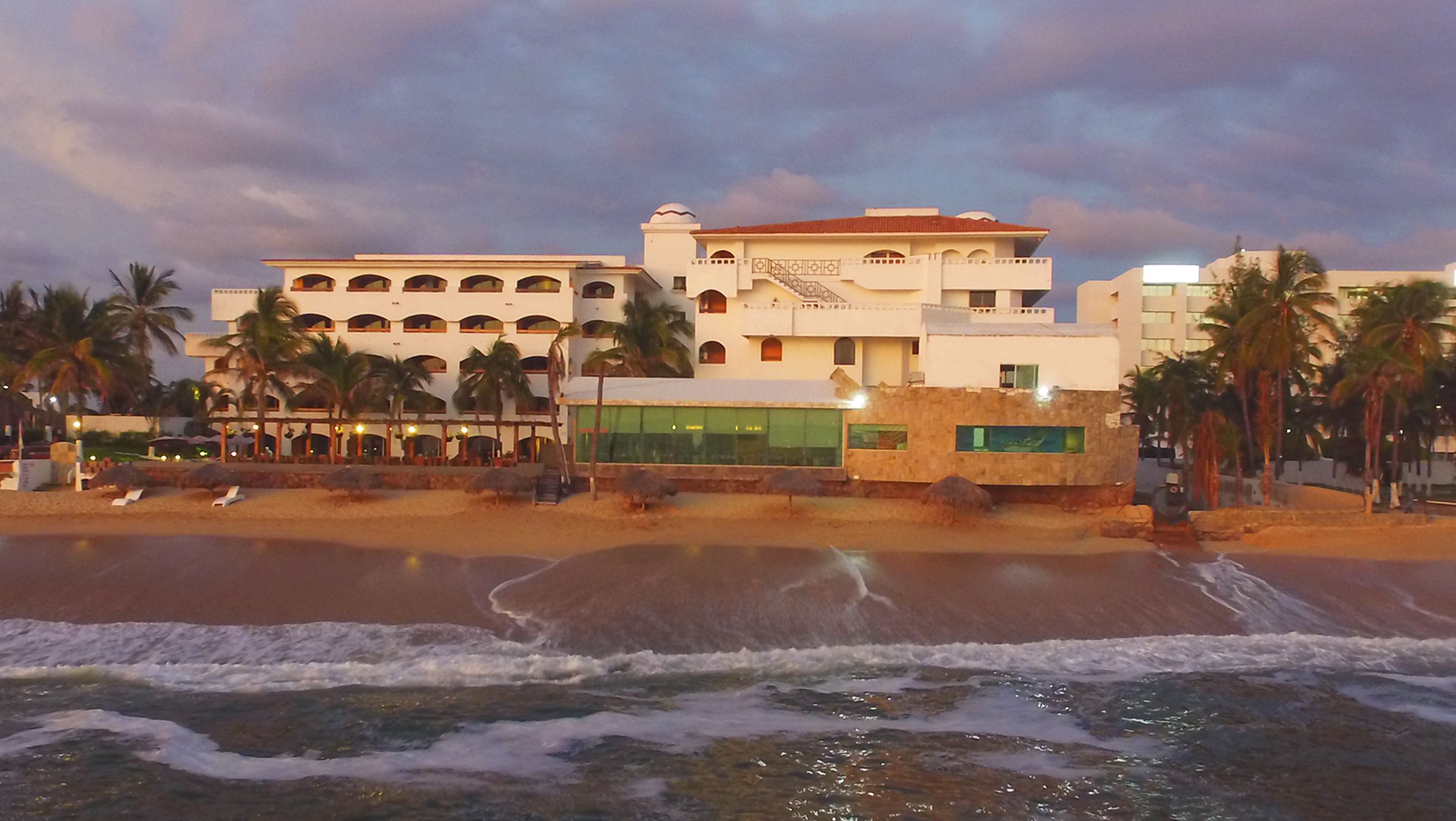 Photo - Hotel Quijote Inn