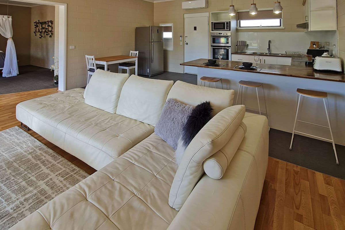 apartment, 1 bedroom, non smoking (1 king bed) | blackout curtains, soundproofing, iron/ironing board, free wifi