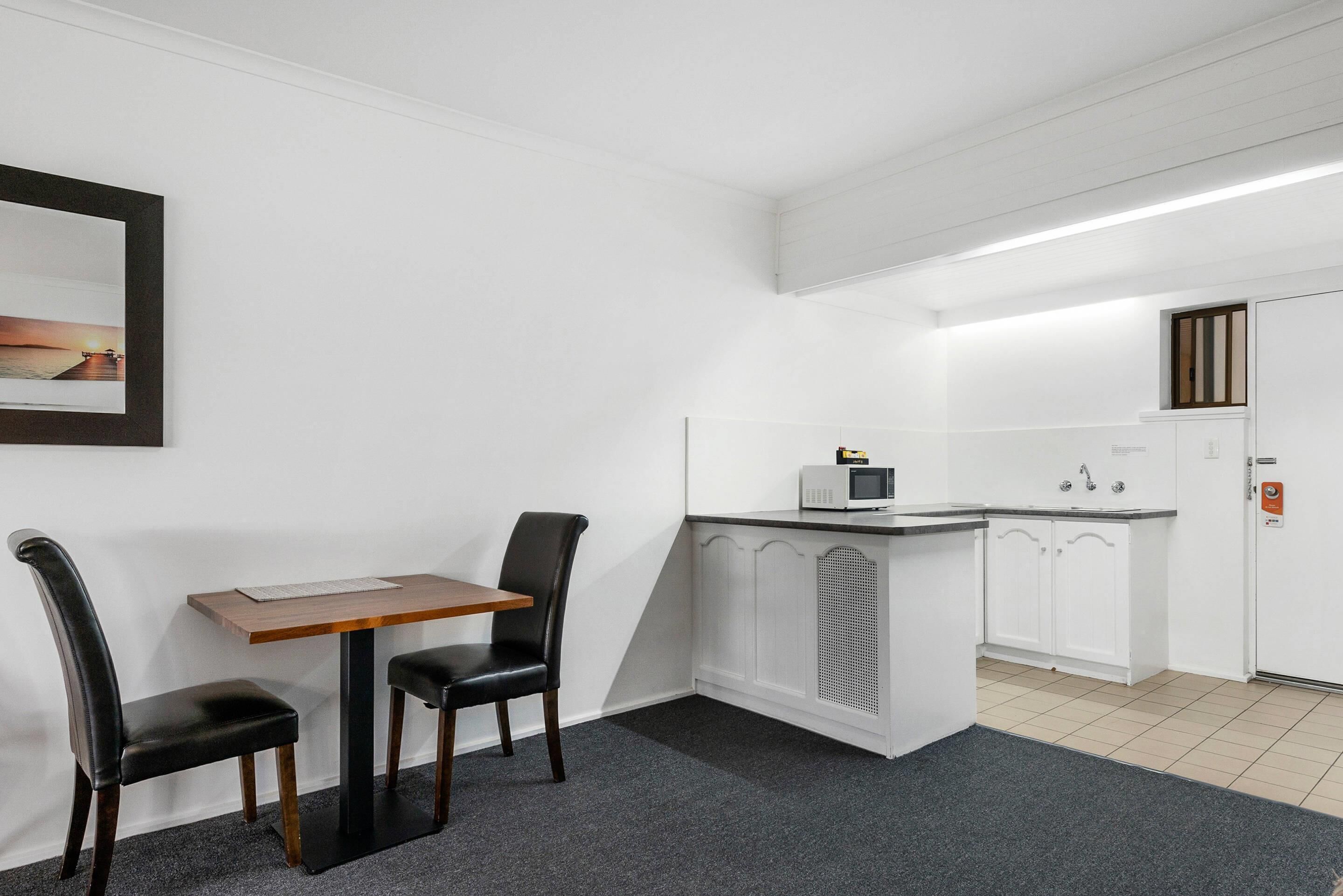 superior studio, multiple beds, non smoking | iron/ironing board, free wifi, bed sheets