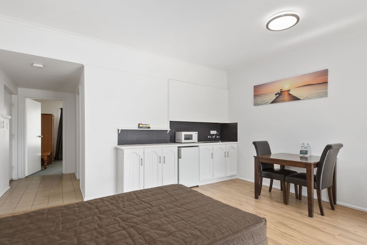 fridge, microwave, electric kettle