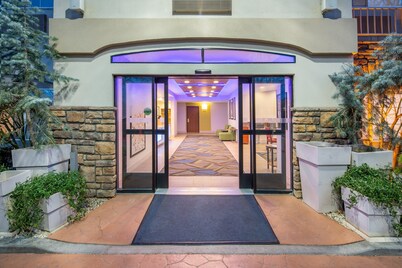 Holiday Inn Express Hotel & Suites Bishop by IHG