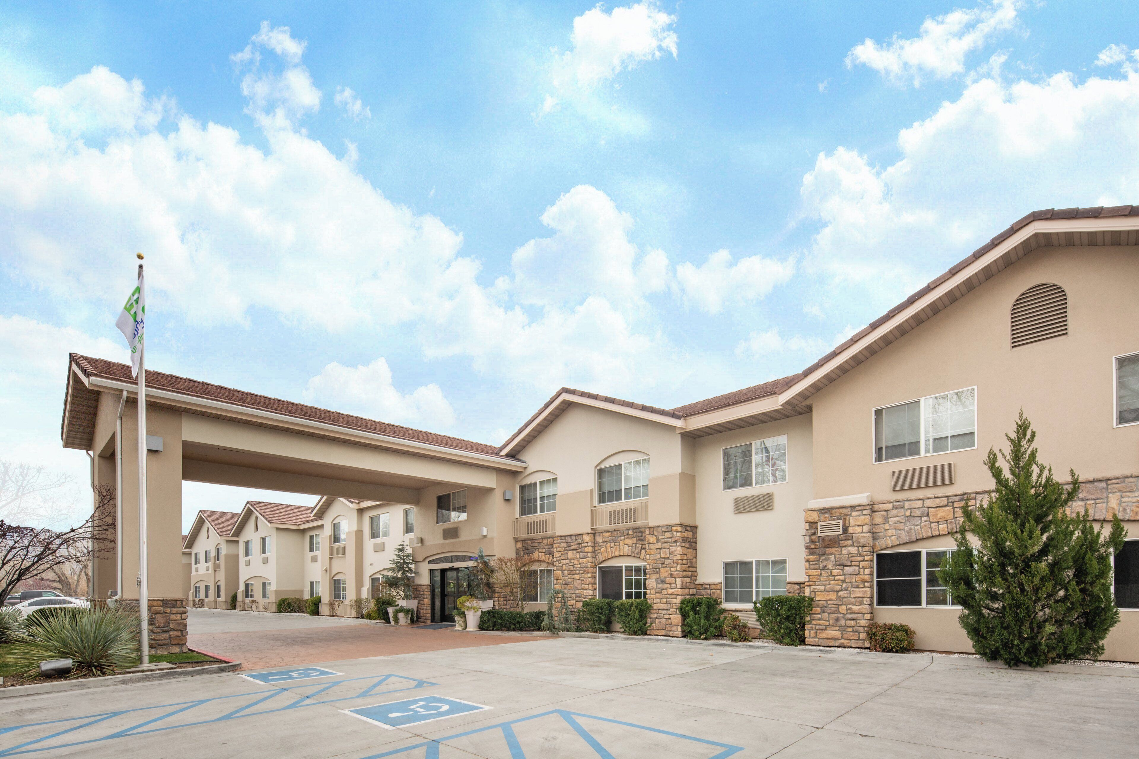 Foto - Holiday Inn Express Hotel & Suites Bishop by IHG
