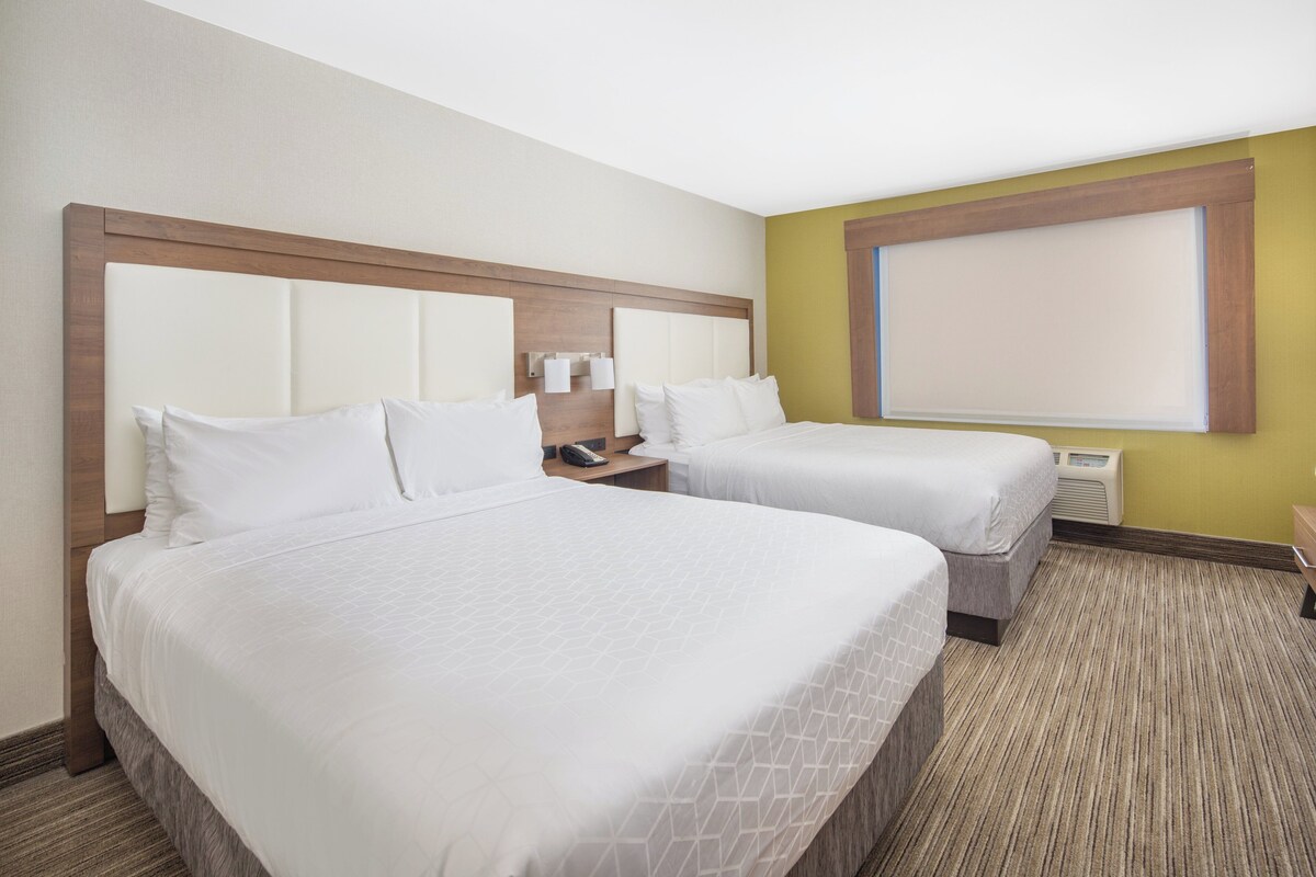 Suite, 1 Bedroom (Feature)