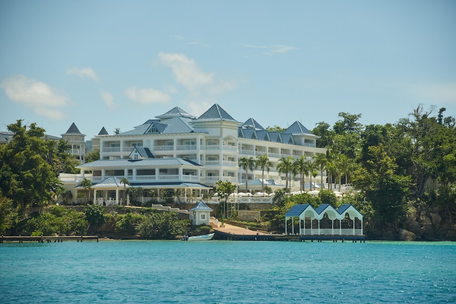 Aerial view of Cayo Levantado Resort on its private island