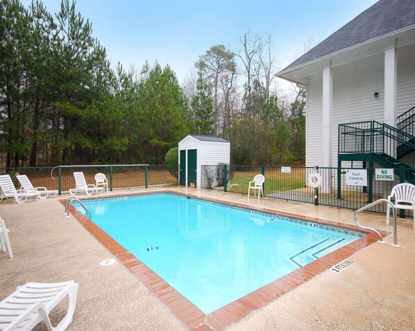 Seasonal outdoor pool