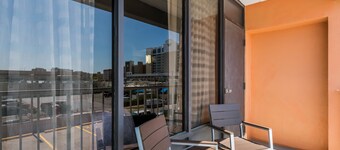 Red Roof PLUS+ & Suites Virginia Beach – Seaside 