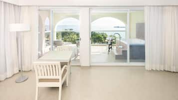 Junior Studio Suite, Hot Tub, Ocean View