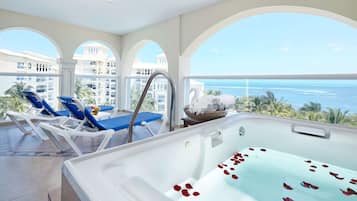 Junior Studio Suite, Hot Tub, Ocean View