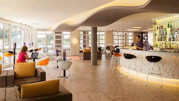 Serveert lunch en diner