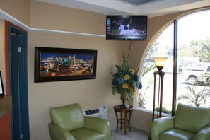 Sala de estar en el lobby