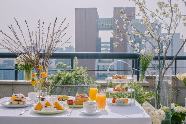 3 개의 레스토랑, 아침 식사, 점심 식사, 저녁 식사 제공(현대식 유럽 요리)