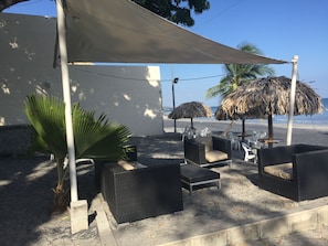 Beach nearby, beach bar