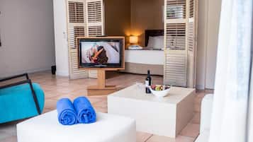 Minibar, in-room safe, individually furnished, laptop workspace