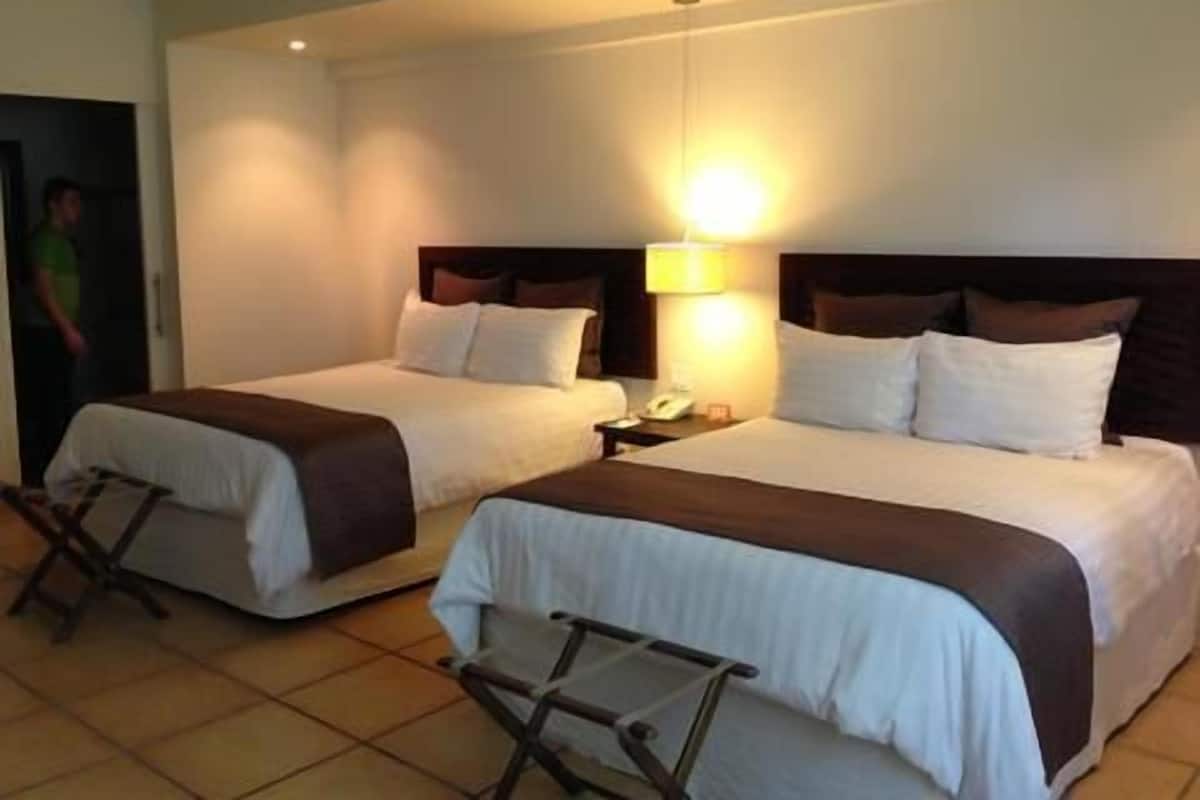 Minibar, in-room safe, individually furnished, laptop workspace