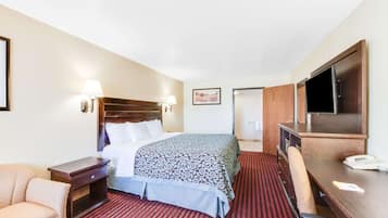 Room, 1 King Bed, Accessible, Non Smoking | Tempur-Pedic beds, desk, blackout drapes, iron/ironing board