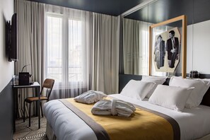 Superior Double Room | Desk, soundproofing, free WiFi, bed sheets - Hôtel Gaston (Paris)