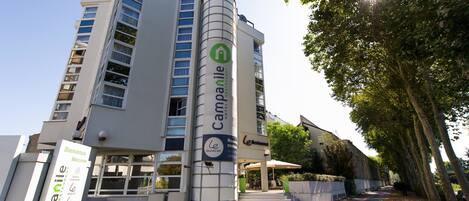 Fachada da propriedade