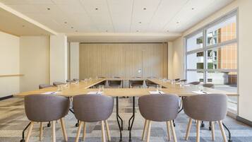 สถานที่จัดงานประชุม
