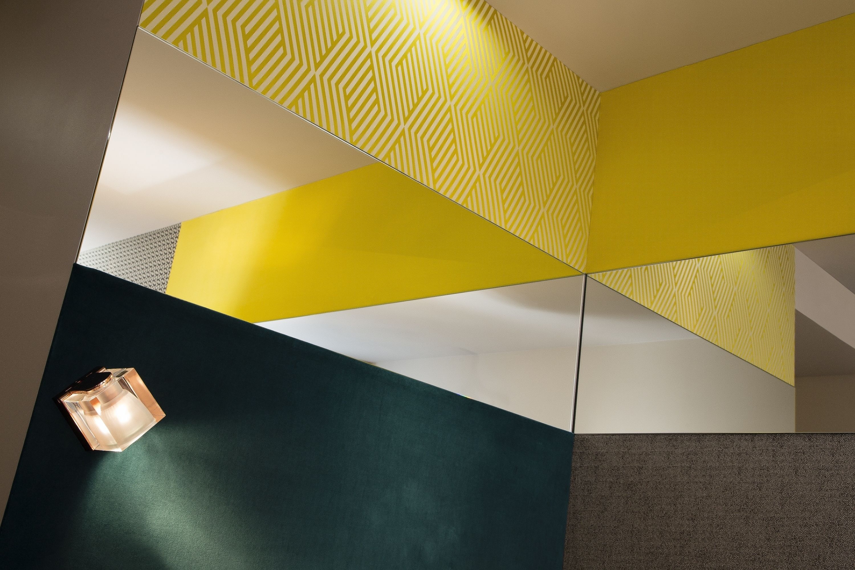 standard single room | 1 bedroom, in-room safe, individually decorated, individually furnished