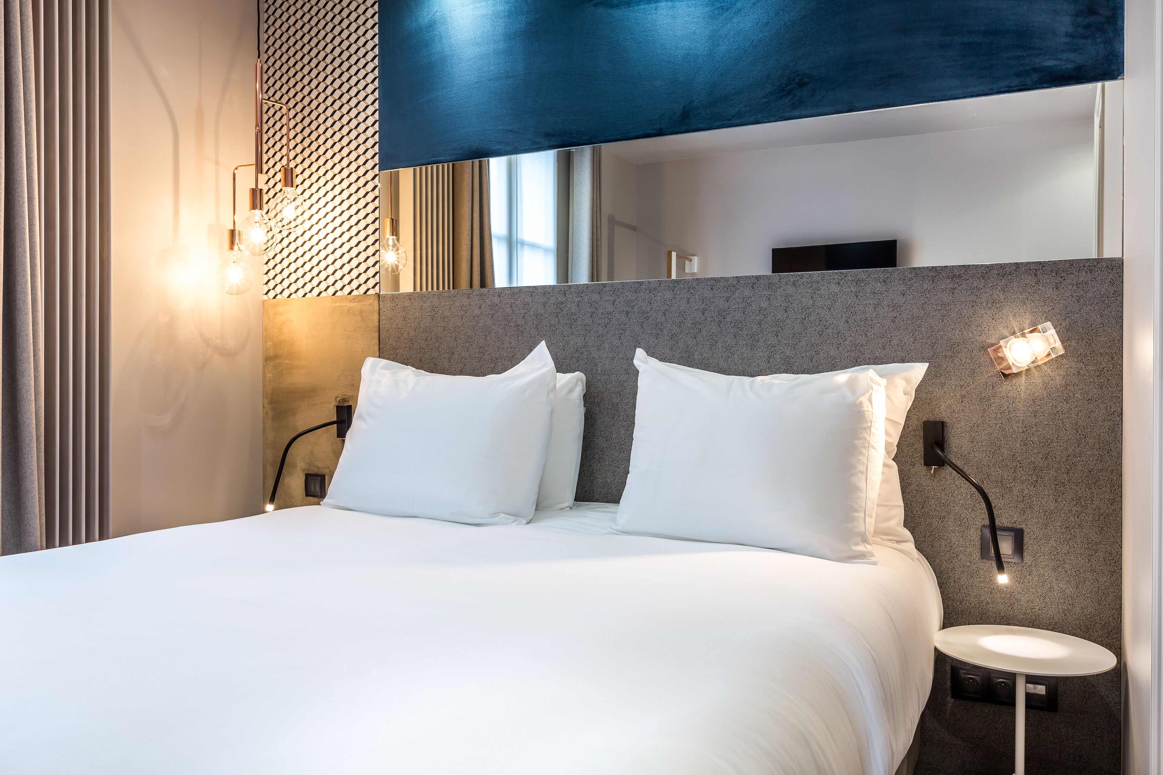 classic double room | 1 bedroom, in-room safe, individually decorated, individually furnished