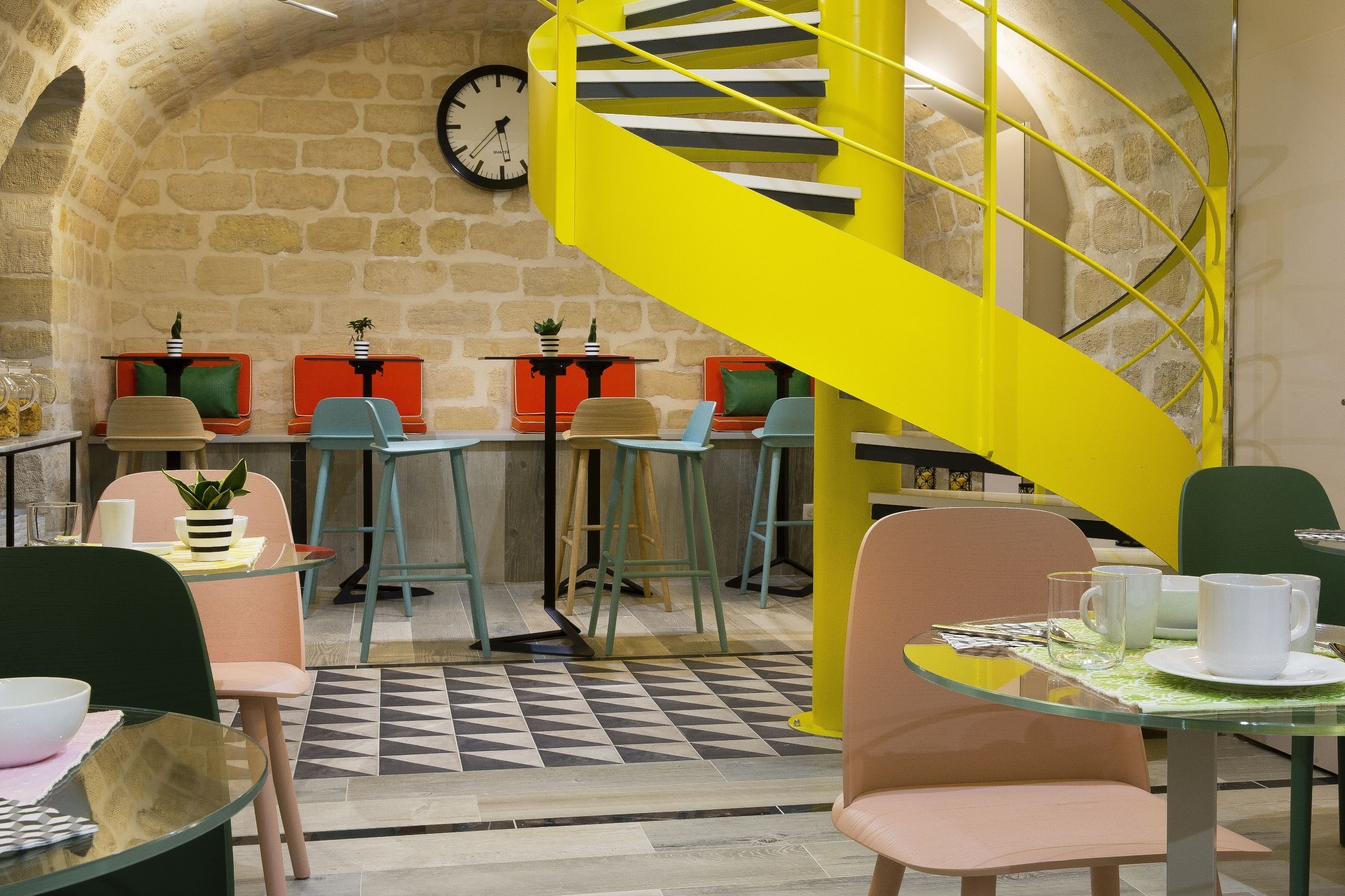 daily buffet breakfast (eur 16 per person)