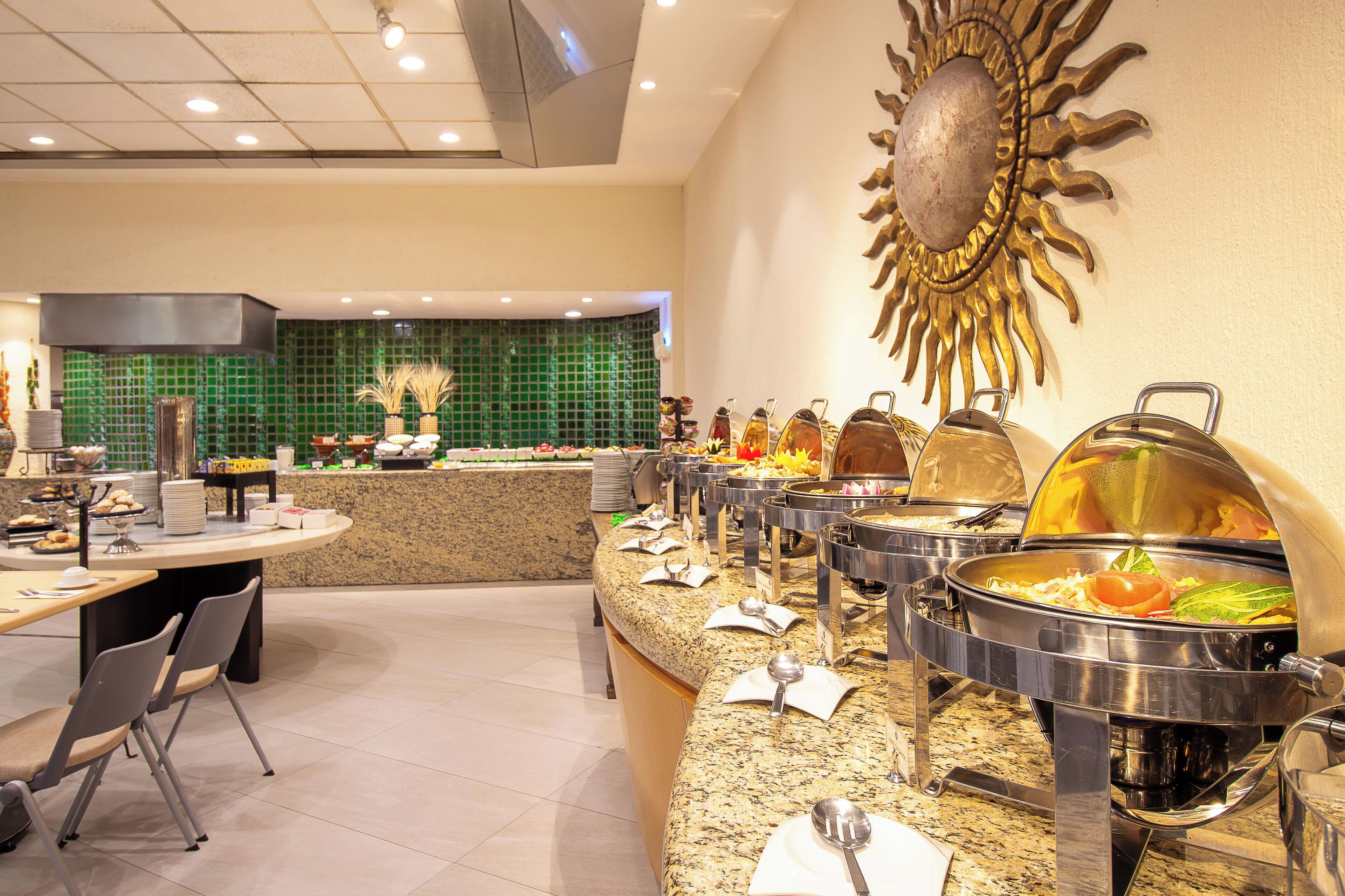 breakfast, lunch and dinner served