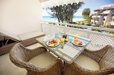 Terraza o patio. Bougainvillea Barbados