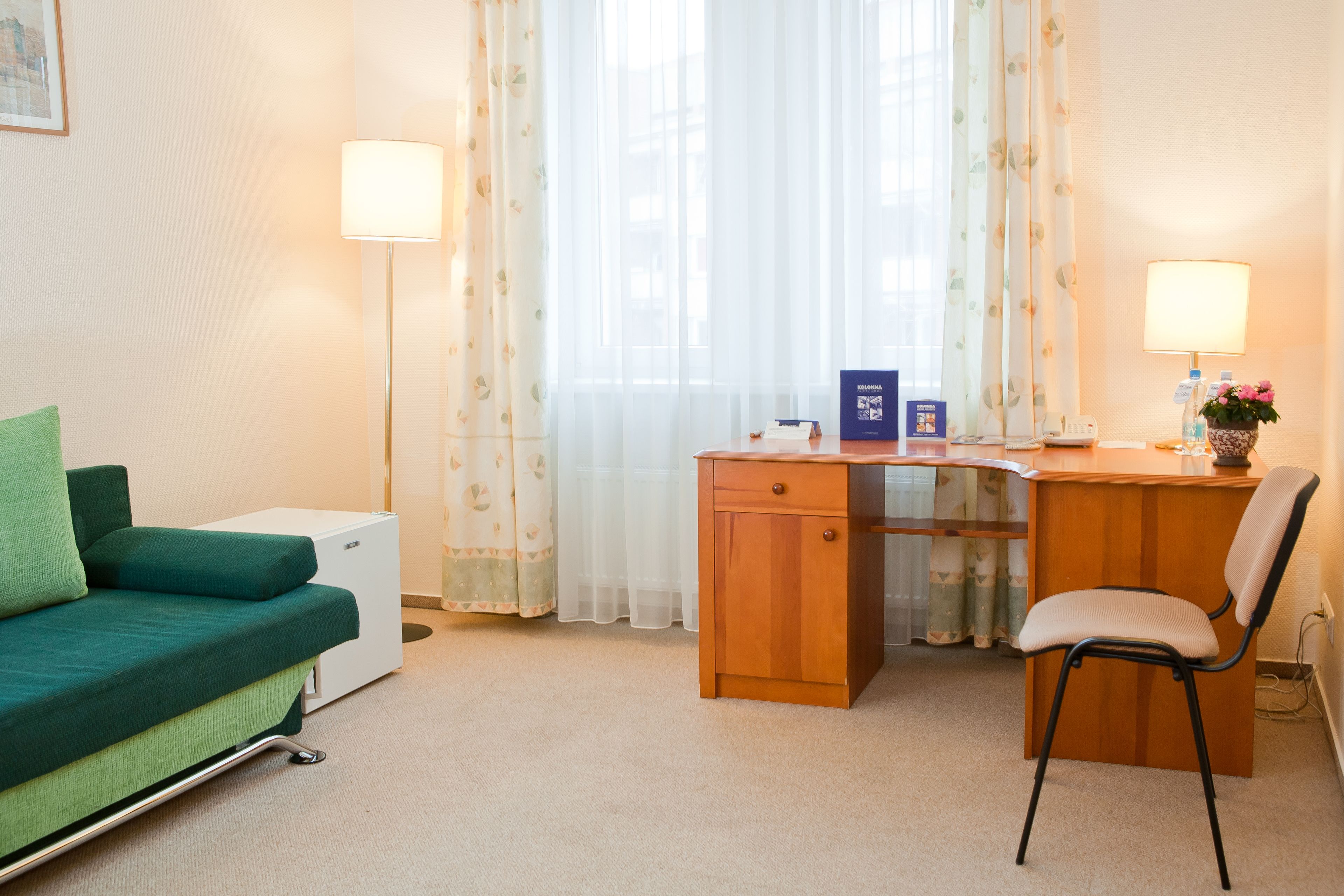 basic triple room, 1 bedroom | living area | lcd tv