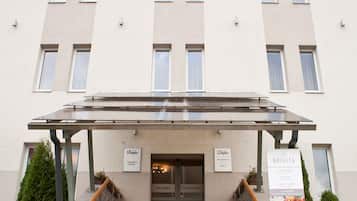 Entrada al alojamiento