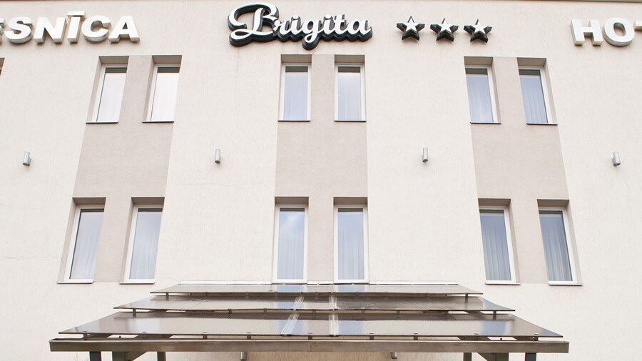Kolonna Hotel Brigita