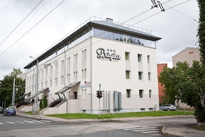 Majoituspaikan julkisivu