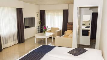 Literie de qualité supérieure, surmatelas, minibar