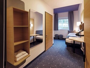 ห้องซิงเกิล | โต๊ะทำงาน, ผ้าม่านกันแสง, ห้องเก็บเสียง, Wi-Fi ฟรี