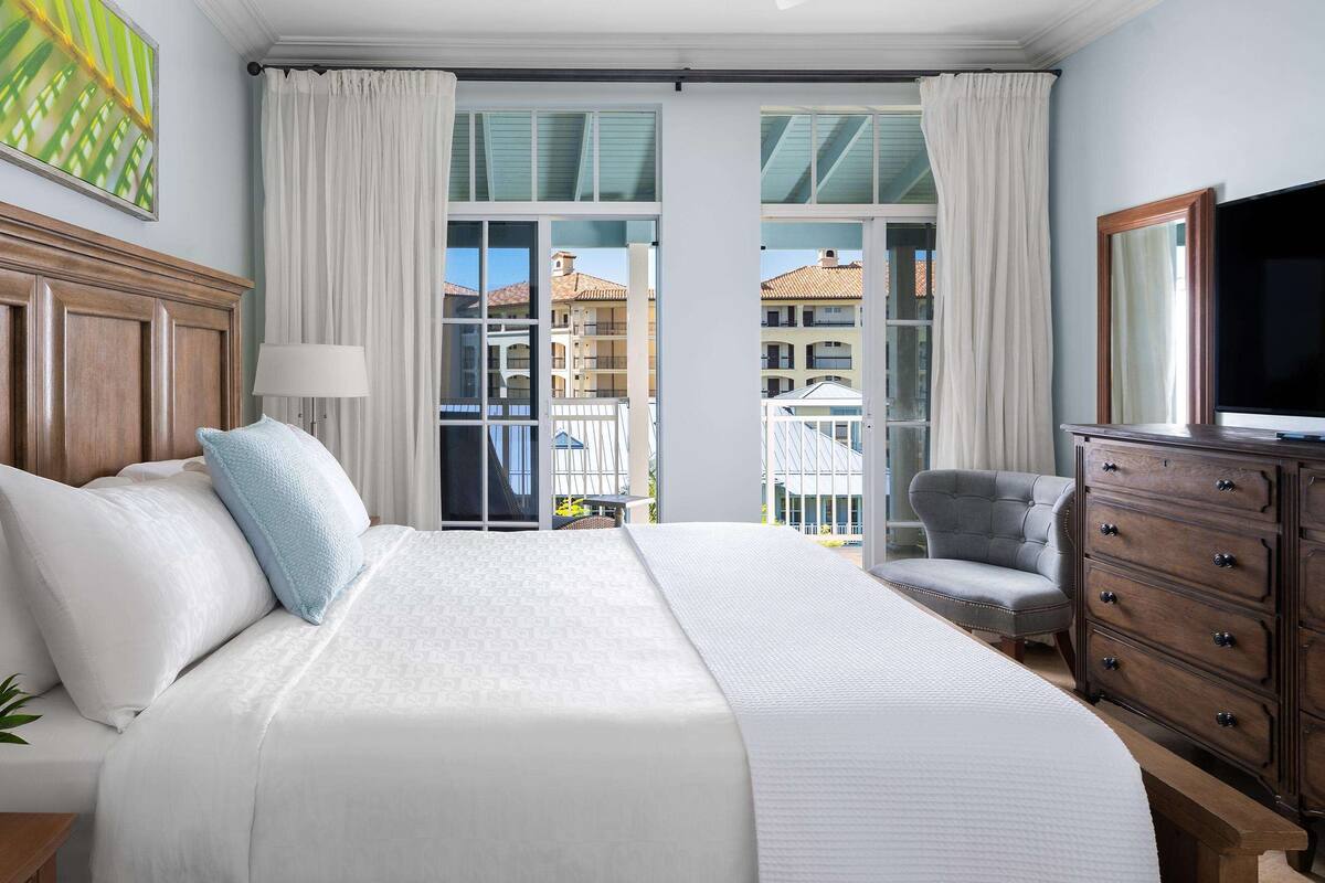 套房, 1 間臥室, 花園景觀 (Key West Concierge) | 高級寢具、迷你吧、客房內保險箱、隔音