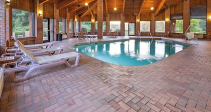 Baymont by Wyndham LaGrange