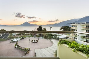 Lake View Premium Room | Premium bedding, desk, blackout drapes, iron/ironing board