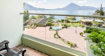 Porta Hotel del Lago